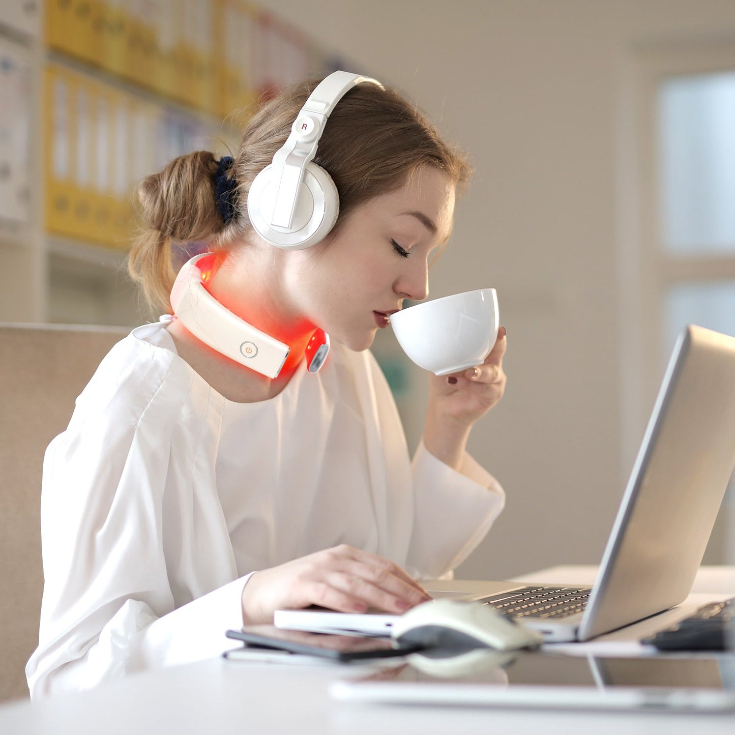 Red Light Therapy Neck Pain Treatment Device - Usuie